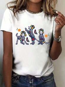 Camiseta de mujer Camiseta de algodón de manga corta negra con estampado de calavera de anime Casual Cuello redondo Camiseta de ajuste regular Tela Cómoda para todas las estaciones Adecuada para el uso diario promocional Hermosa camisa de mujer Camisa elegante para mujer Mujer estilo casual estampado calavera mariachi diseño suelto cuello redondo manga corta primavera verano uso diario camiseta - Blanco - Ver 1