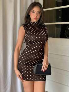 Vestido ajustado con fruncidos de estilo minimalista y sin mangas de unicolor para mujer - Marrón 3 - Ver 6