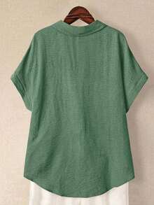 Camisa casual de moda cómoda para mujer de talla grande, de unicolor, con cierre de botones completo, cuello de solapa, manga corta y bolsillos dobles - verde menta - Ver 2