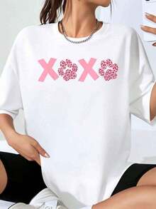 Women's Xoxo Pink Leopard Paw Print Oversized T-Shirt, Casual Summer Top, Fashion Graphic Tee, Unisex Streetwear Style - 白色 - 查看 1