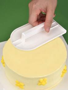 1 pieza Raspador de crema de material PP, Raspador de crema para uso doméstico - Ver 1
