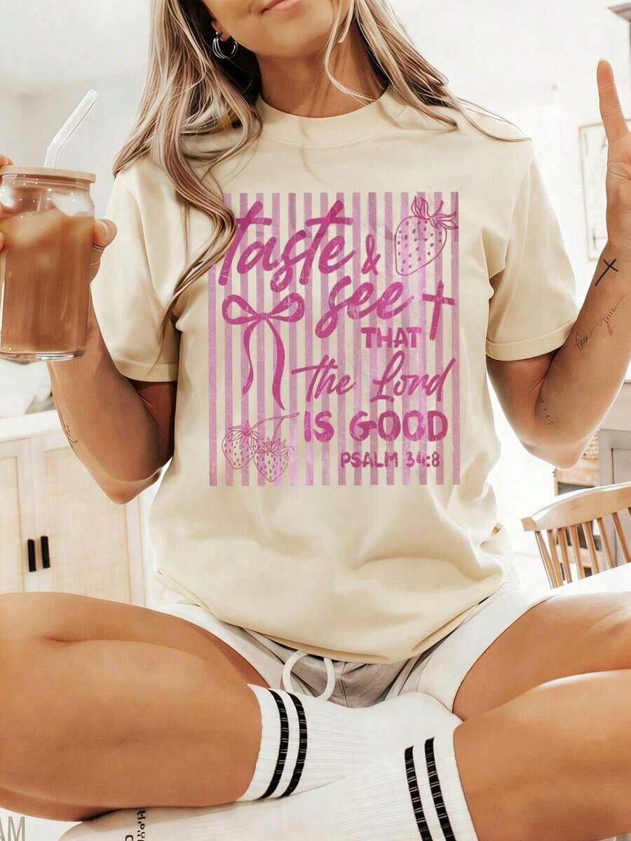 Women's Graphic T-Shirt With "I Sought The Lord And He Heard Me And Answered Me" Print, Bible Verse Print, Summer Tops, Casual Vacation Outfits, Christian Aesthetic Cotton T-Shirts, Summer Clothing. - 杏子 6 - 查看 1