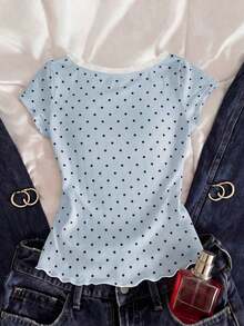 Camiseta de mujer de manga corta con cuello en V y lunares blancos de encaje, top corto con cintura fruncida y volantes en el bajo, estilo dulce y picante - Azul y blanco - Ver 2