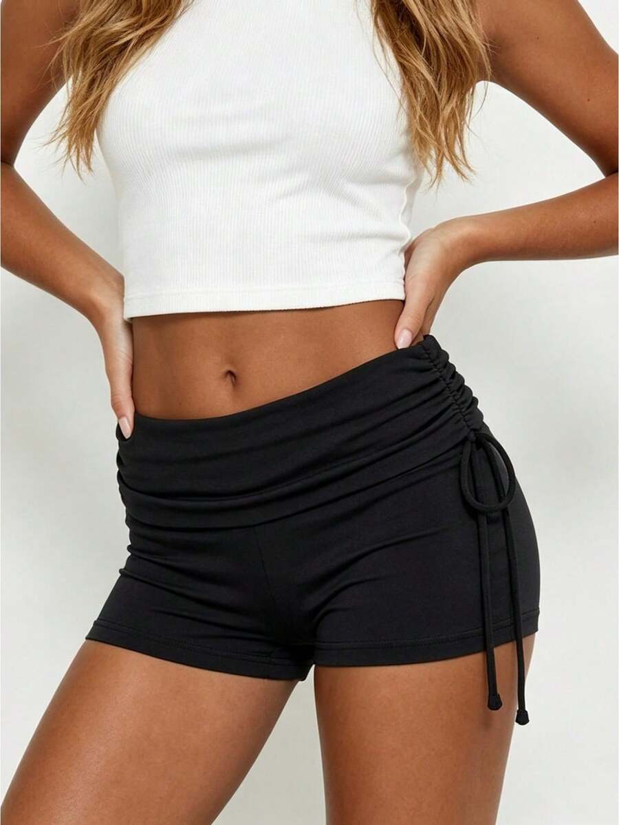 Women Fold Over Waist Shorts Fashionable Solid Color Low Rise Slim Fit Mini Shorts For Beach Daily Wear - 黑色 - View 1
