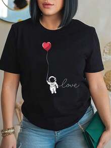 Astronaut T-Shirt With Heart Balloon - Unique And Loving Design - Y2K Style - Ideal For Your Casual Look - Perfect Gift For Any Occasion -  Mexican Fashion - One Of A Kind - Available In Various Sizes - Black - View 8