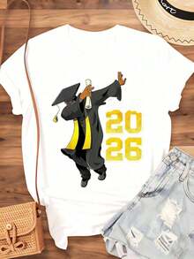Class Of 2026 T-Shirt, Graduation Party Gift For Students, College Graduate Celebration Clothes For Graduation Day, 220g - Urban Vintage Style, Unisex, 100% Pure Cotton Short Sleeve T-Shirt - 白色 - 查看 4