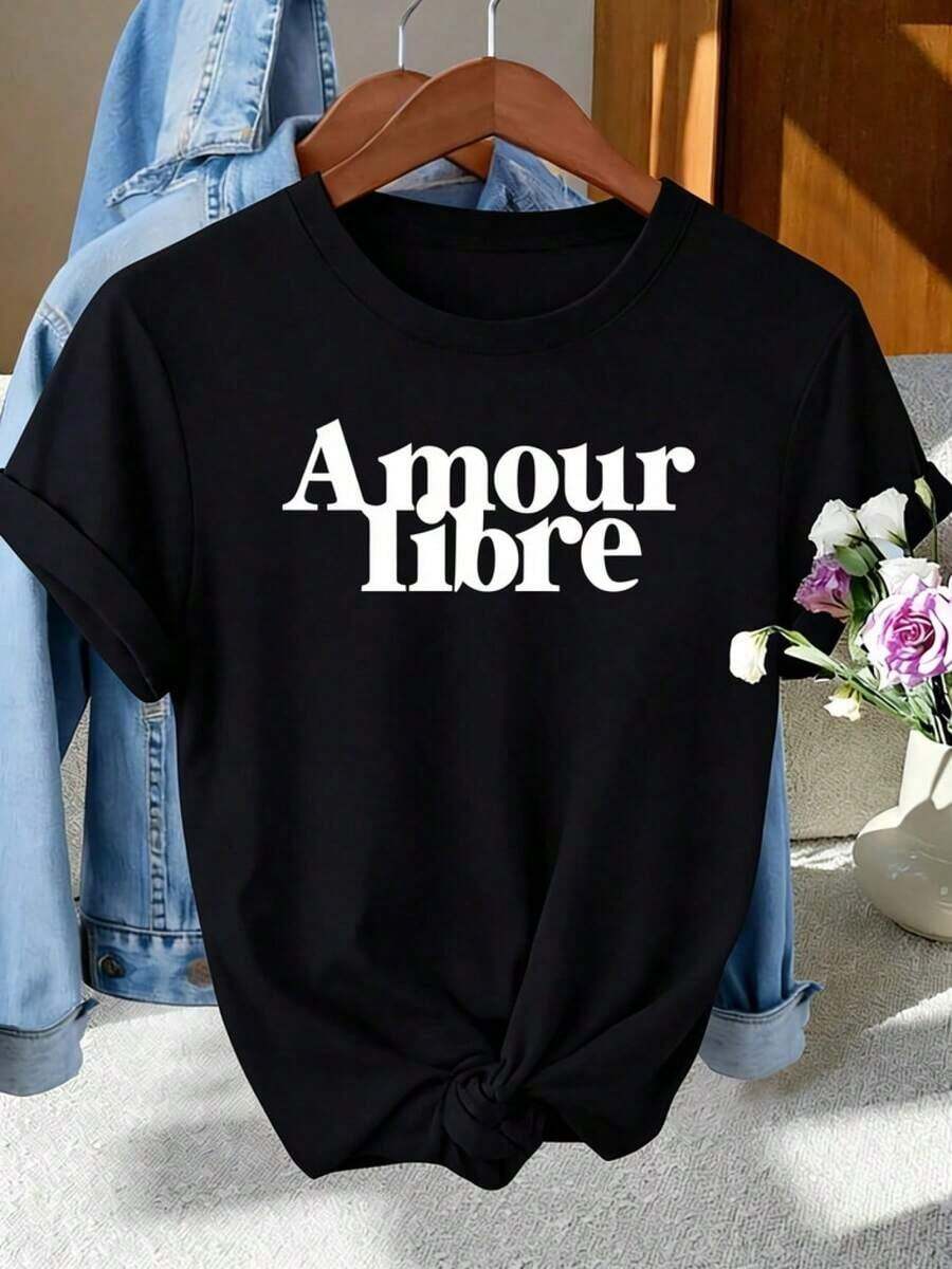 Women's Plus Size Loose Fit Summer Clothes, "Free Love" Print T-Shirt, Suitable For Casual Daily Wear In French Style, Elegant Women's Clothing, Style: Round Neck, Short Sleeve, Loose Fit, A Gift For Yourself/Family/Partner/Friends, Cotton T-Shirt, Gift Idea. - 黑色 - 查看 1
