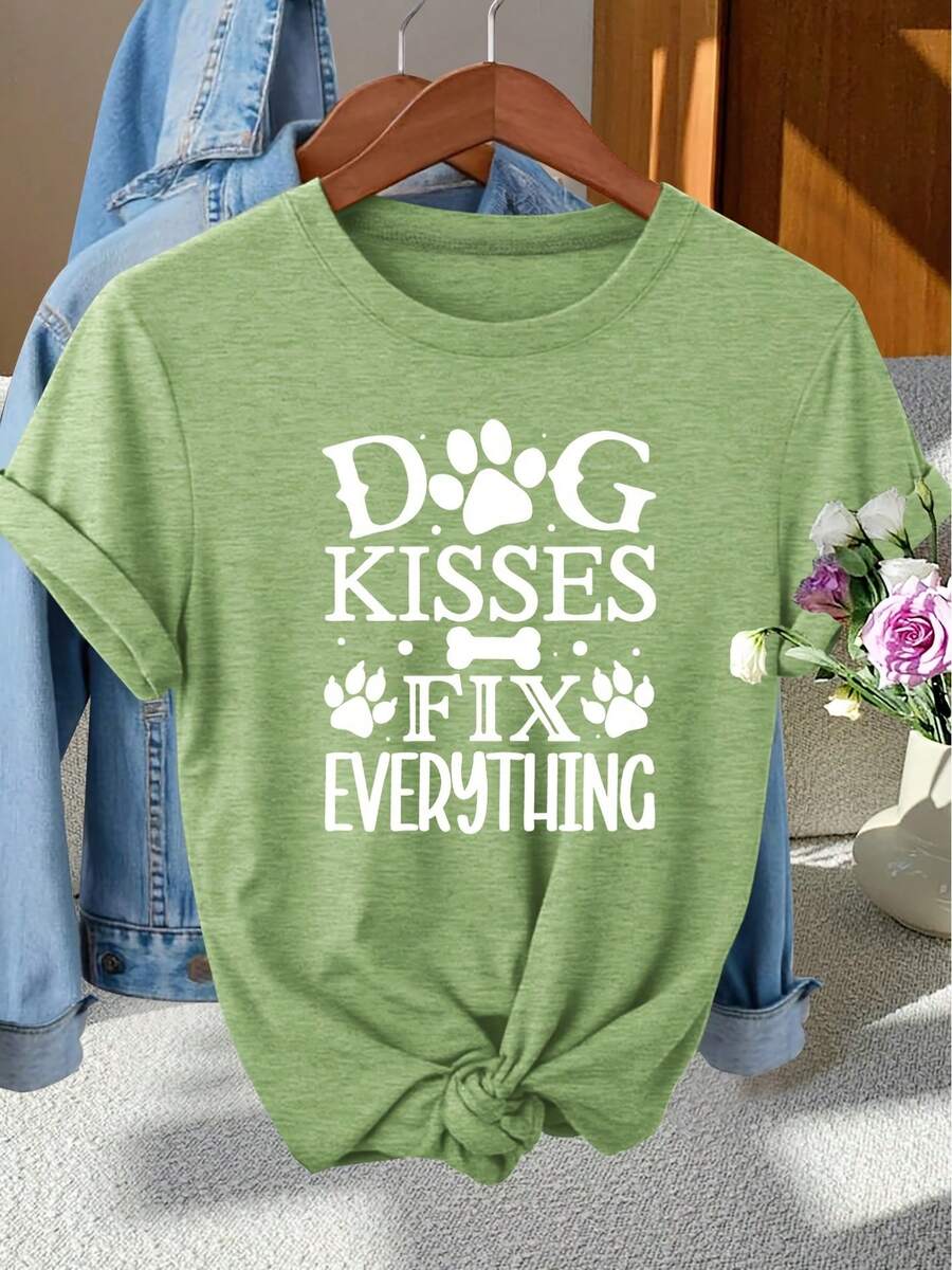 Elegante Ropa para Mujer con un Estampado de Beso de Perro en una Camiseta de Manga Corta y Cuello Redondo, Perfecta para Fotos con Estilo, Viajes al Trabajo, Vacaciones y Uso Diario con un Toque Vintage. - Verde - Ver 1