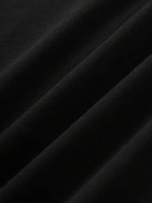 Playeras de mujer estilo Y2K - Blusas casuales para dama, de moda, ajustadas, de color sólido, con cuello redondo y manga corta - Estampado retro, con diseño de dedo señalando, texto "YOU SHUSH". - Negro - Ver 6