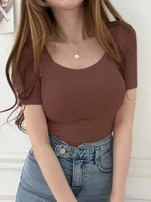 Camiseta básica de manga corta de corte slim con cuello redondo en color liso para verano, crop top para mujer - Marrón - Ver 4