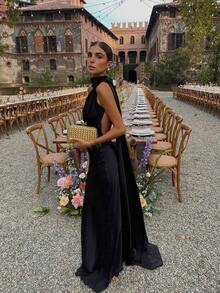 Nuevo elegante vestido largo de satén de unicolor para mujer con cuello halter, botones, cintura alta, espalda descubierta y cintura ceñida, adecuado para bodas, galas, citas y otras ocasiones, color negro primaveral - Negro - Ver 8