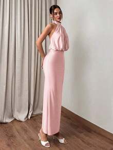 Vestido elegante y digno de invitada de boda con elástico, vestido largo fruncido de cuello halter con tela brillante - Rosa Pálido - Ver 9