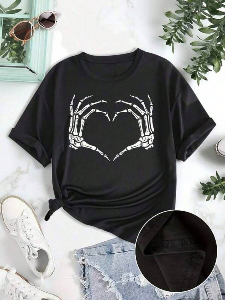1 Pieza Camiseta Unisex Holgada 180g 100% Algodón Puro, Camiseta única y moderna con diseño de manos de esqueleto formando un corazón perfecta para amantes del estilo y2k ideal para lucir en cualquier ocasión y destacar tu personalidad ¡Atrévete a ser diferente!ideal para uso diario, festivales, conciertos y todas las estaciones - Negro - Ver 1