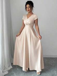 Vestido elegante y romántico para mujeres con cuello en V, mangas cortas y cintura ceñida - Champán - Ver 3
