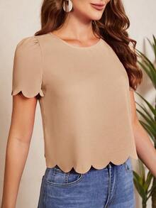 Blusa con mangas abullonadas, recorte ondulado y escote en la espalda, Blusas de manga corta - Camel - Ver 4