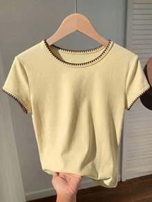 2026 Nueva Moda Camiseta Casual Versátil de Mujer con Cuello Redondo y Mangas Cortas, Contraste de Ribetes, Top de Verano, Ropa Casual de Primavera para Exteriores, Top Casual Amarillo Y2K - Amarillo - Ver 5