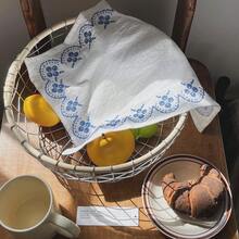 1/2/4入 紅藍刺繡波浪花卉裝飾布餐巾，柔軟農舍風，適用於婚禮、日常使用、四季皆宜 - 彩色 - 查看 4
