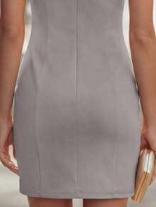 Vestido mini ajustado con cuello en V sin mangas, hebilla metálica en la cintura, para mujer.Vestidos elegantes para mujer, vestido estructurado, vestido tubo, vestidos beige para mujer, vestido con cuello en V para mujer, conjuntos elegantes para mujer, ropa formal para mujer, vestidos casuales de negocios, vestido de alta calidad, vestidos de trabajo para mujer - Púrpura polvoriento - Ver 5