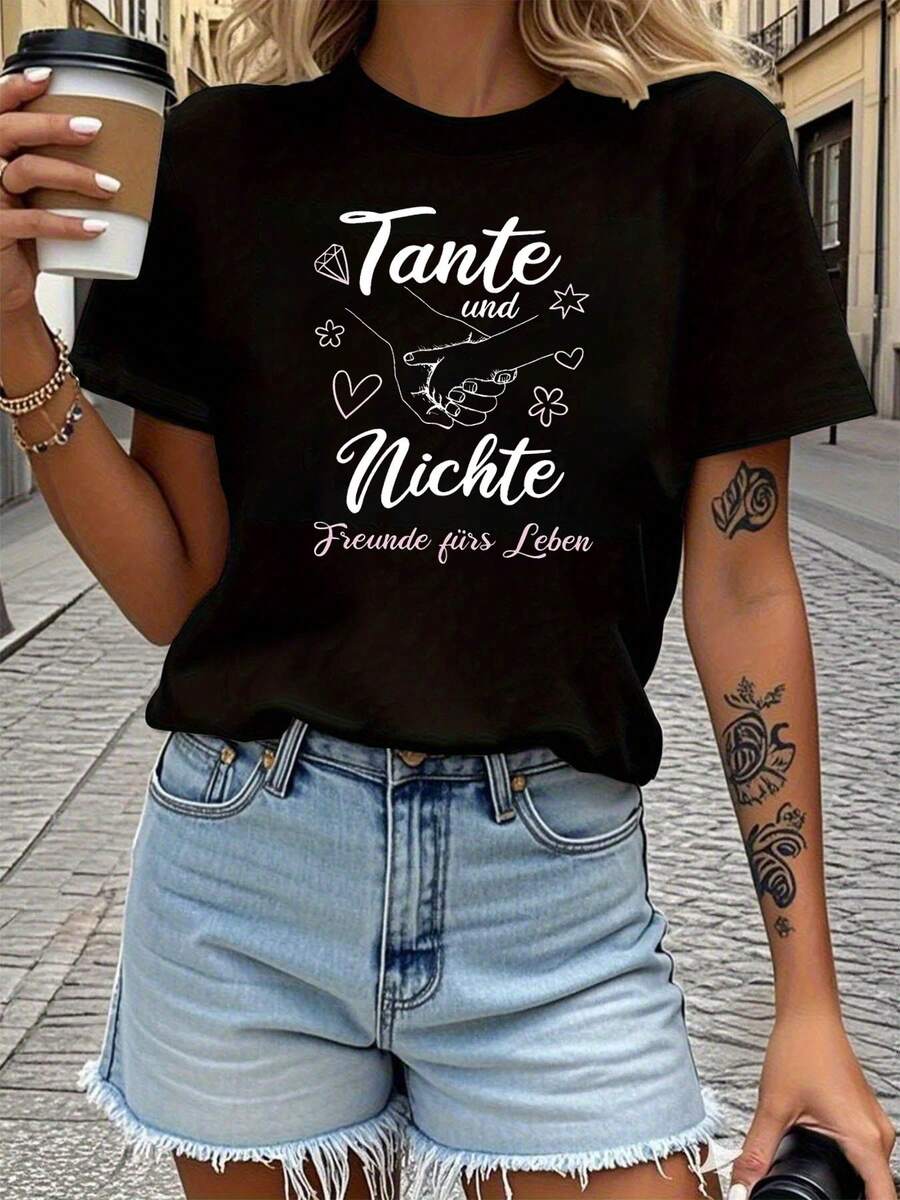 Camiseta Ligera y Transpirable para Mujer con Diseño Creativo de Manos Entrelazadas y Decoración de Corazón y Flores, con Elegante Lema Familiar, Estampado de Letras, Cuello Redondo, para Primavera y Verano, Uso Diario, Casual, Versátil, Regalo para Fiestas, Compras, Reuniones, Salidas, Estilo Vintage Elegante y a la Moda, Ideal para Combinar en Primavera y Otoño. - Negro - Ver 1