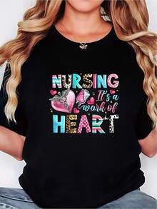 A T-Shirt Designed For Breastfeeding Mothers, Featuring A Heartwarming Design With A Heart Shape, Wings, And A Pink Wand. It Has A Modern Crew Neck And Makes An Ideal Gift For A Loved One. 180g 100% Cotton. - 黑色 - 查看 5