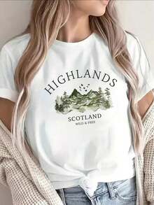 Premium Regular-Fit Short-Sleeve T-Shirt Featuring A Scottish Highlands Design. Lightweight And Suitable For Lounging At Home, Cafes, Or Casual Outdoor Wear, It's Comfortable And Tailored For Everyday Use. Great Gift Idea. - 白色 - 查看 7