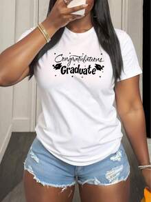 Women's Summer Casual T-Shirt, Women's Fitted Round Neck T-Shirt, Women's Casual T-Shirt, Soft And Comfortable Short Sleeve Top, Graduation Congratulations Print, Modern And Elegant Design, Perfect For Graduation Parties And Celebrations. - 白色 - 查看 1
