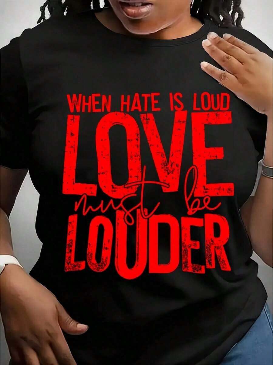 Suave, transpirable y ligera para comodidad durante todo el día. Camiseta inspiradora con la frase "When Hate Is Loud Love Must Be Louder". Camiseta positiva con la frase "Be Kind". Camiseta de bondad. Camiseta motivacional. Camiseta con diseño de amor. Cuello redondo clásico con un corte relajado que favorece todas las formas del cuerpo y es fácil de combinar con jeans, pantalones cortos y leggings. - Negro - Ver 1
