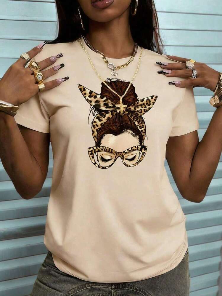 Short-Sleeved T-Shirt With A Round Neck, Relaxed Fit, And Simple Slogan Print, For Women, Ideal For Summer, Holidays, And Everyday Wear. Women's T-Shirt. White Blouses For Women. - 杏色 - 查看 9