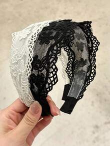 Conjunto de 2 faixas de cabelo elegantes e minimalistas em renda preta e branca, adequadas para uso diário, em casa, na escola, na praia, nas férias de verão, no trabalho, em festas e festivais. Ideais para aniversários, Ano Novo, Dia dos Namorados, Dia das Mães, Dia dos Professores, casamentos, festivais de música, formaturas, viagens e como acessórios de cabelo para a praia e para o dia a dia. - Multicolorido - Ver 10