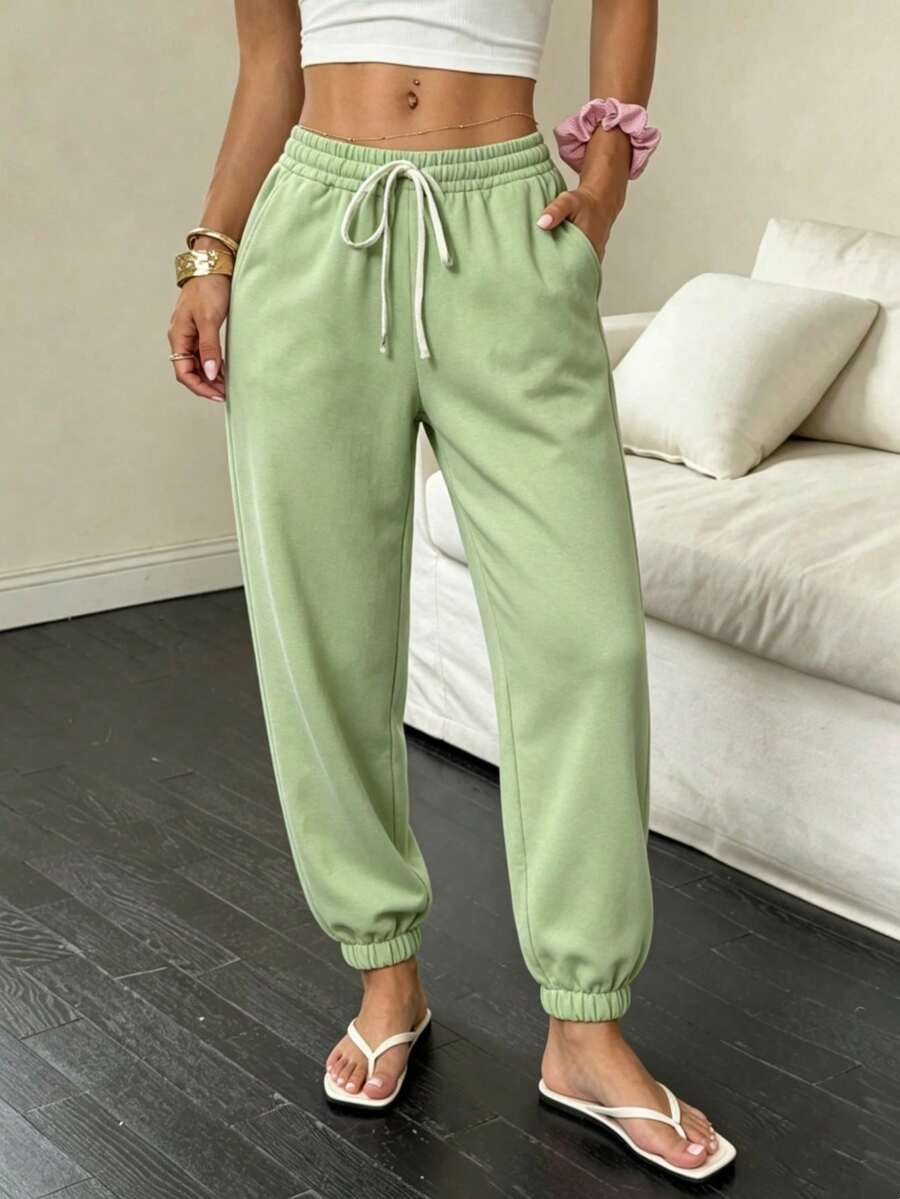 Stylish And Cute Lightweight Casual Pants With Multiple Pockets And Buttons, In A Y2K Style. Suitable For Back To School, Graduation, Clubs, Birthday Parties, Halloween, New Year's, Thanksgiving, Concerts, Gyms, Beaches, Vacations, Business, Everyday Wear At The Airport, Street Style, Teacher's Day, Spring, Summer, Fall, And Winter. - 軍綠色 - 查看 1