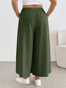 Comfortable And Loose-Fitting Elastic-Waist Pleated Shorts/Skirts, A Basic And Versatile Style For Everyday Wear, Flattering The Figure, In Apricot Color, For Plus-Size Women, For Spring/Summer - Army Green - View 7