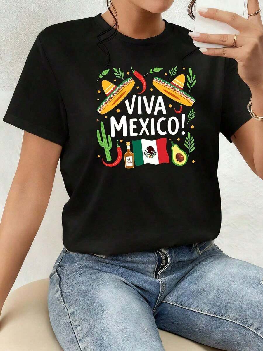 This Printed T-Shirt Features The Phrase "Viva México" Surrounded By Cacti, Colorful Mexican Sombreros, Chili Peppers, Avocados, And The Mexican Flag, Symbolizing Pride, Joy, And Positive Energy, And Perfectly Expressing Love For Mexico. Women's T-Shirt, 100% Cotton. Comfortable Clothing. - 黑色 - 查看 1