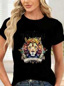 Simple And Versatile Design Women's Shirts T-Shirt With Colorful Lion Print And The Text "Daughter Of The King 2 Corinthians 6:18" For Daily Use And Casual Occasions. 100% Cotton Women's Anime & Cartoon T-Shirt, Soft Fabric, Lightweight Cotton T-Shirt - 黑色 - 查看 1