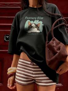 Cute Cat T-Shirt With "Feature Film" Text, Fashionable Short-Sleeved T-Shirt For Spring And Summer 2026, Made In Mexico, 180 Grams. Cartoon Print, Couple Design, Suitable For Indoor Or Outdoor Wear. Crew Neck, Unisex, Ideal For Office And Leisure. One-Pack. - BK-P631577SLNDXZGY609 - 查看 3