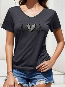 Camiseta de mujer de manga corta con cuello en V con estampado de corazón y leopardo - Gris Oscuro - Ver 5