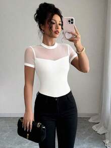 Camiseta de mujer de manga corta con cuello redondo, color liso, efecto transparente y parches, versátil para el verano de 2025 - Blanco - Ver 8