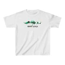 Women's Irish St. Patrick's Day Yoga T-Shirt, St. Patrick's Day Shirt, 90s Style T-Shirt, Women's T-Shirt, Gift For Her, Fashion T-Shirts, Tops, Comfortable T-Shirt - 白色 - 查看 2