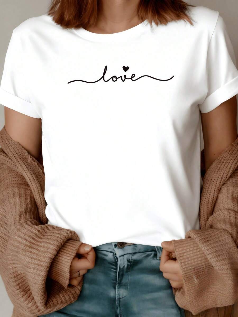 A Word With Heart That Represents The Emotional Connection Between People And Conveys Tenderness And Positive Energy Every Day. A Comfortable And Modern Women's T-Shirt For Everyday Wear And Elegant Casual Outfits. - 白色 - 查看 1