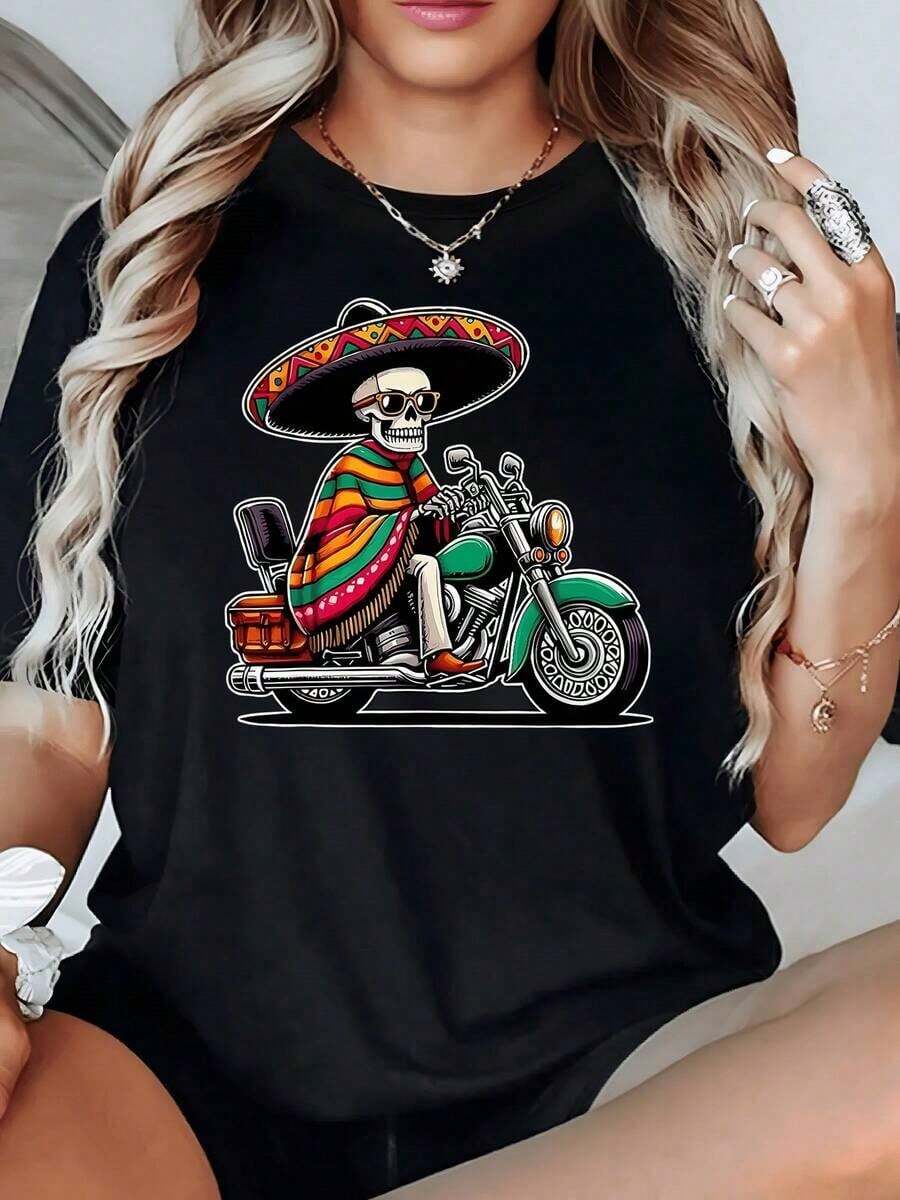 100% Cotton. Skull With Traditional Mexican Hat Riding A Motorcycle While Wearing A Colorful Poncho Symbolizing Adventure And Freedom. Women's T-Shirt, 100% Cotton, 220g. Women's Simple Solid Color T-Shirt, Loose And Slim Fit Casual Short Sleeve - 黑色 - 查看 1