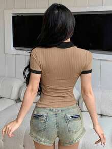 casual de mujer de unicolor con cuello polo y manga corta, para el verano, top corto para mujeres - Camel - Ver 3