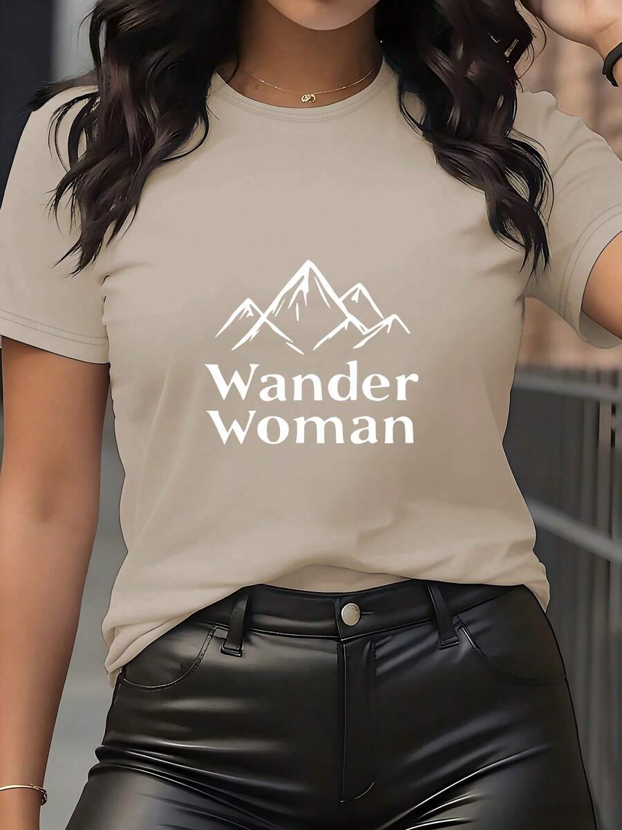 Lightweight Summer T-Shirt For Women, Short Sleeve, With A Mountain Print And The Phrase "Wander Woman" Printed On It, A Casual And Elegant Printed T-Shirt Suitable For Women, A Stylish Feminine Garment For Everyday Wear. - 杏色 - 查看 1