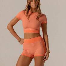 Leisurewear Activewear Set With Contrast Colours Cute Summer Top And Bike Shorts Combo Perfect For Summer Vacation Outfits Or Airport Outfit For Women - Rojo anaranjado - Ver 8