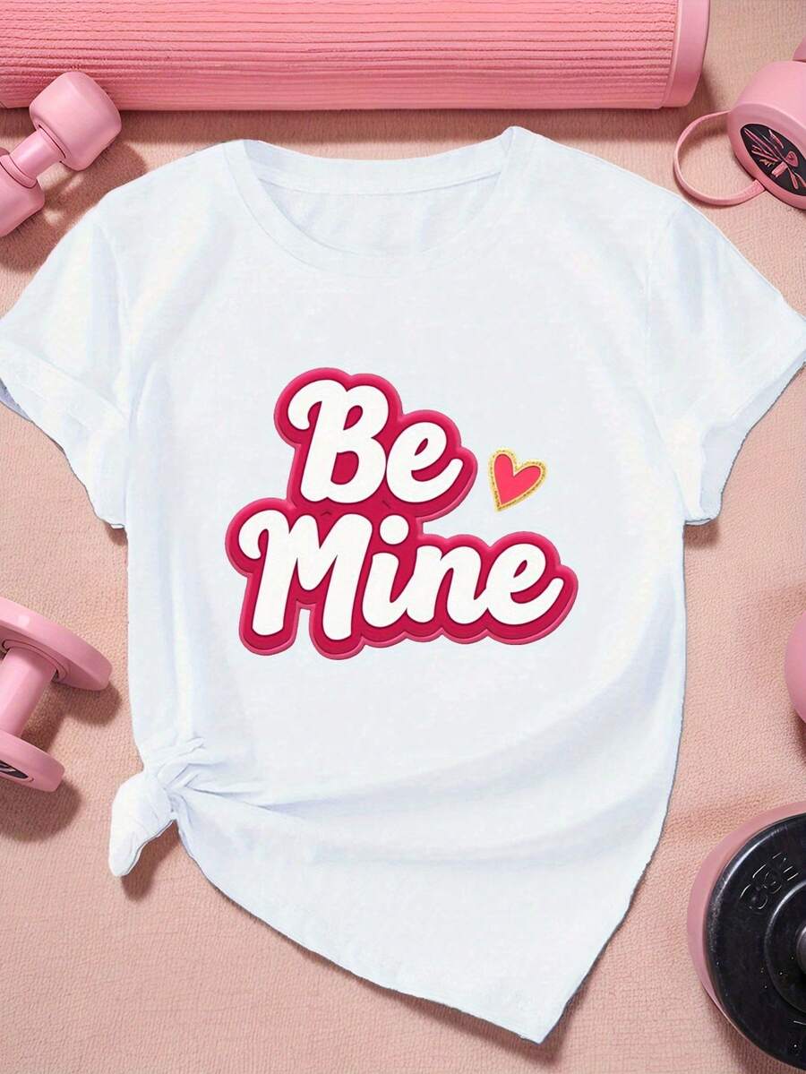 SuaveWomen's Plus Size T-Shirt With Fun 'Be Mine' Writing - Cute T-Shirt With 'Be Mine' In Cursive, Short Sleeves, Round Neck - Casual And Valentine's Day Outfit, Machine Washable, Comfortable Casual Wear, New Arrival - 白色 - 查看 1