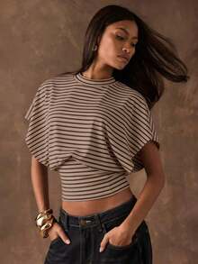 Camiseta de unicolor marrón oscuro de estilo minimalista casual, versátil para primavera/verano, adecuada para el uso diario, citas, reuniones, otoño/invierno, Navidad, Año Nuevo, Acción de Gracias, fiestas, bodas, playa, ceremonias de graduación, con un aspecto elegante y casual para salidas, citas, traslados, brillante, Día de San Valentín, vacaciones, estilo Y2K, graduación, etc. - Multicolor 2 - Ver 4