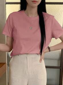 Camiseta casual de verano de mujer con cuello redondo y mangas cortas con detalle de corazón hueco - Rosa - Ver 5