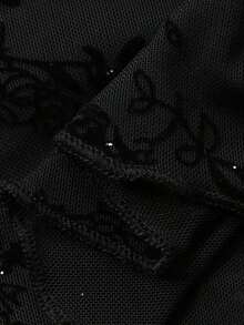 Blusa de mujer con cuello en V de malla con estampado floral, cordón ajustable, bajo asimétrico y mangas acampanadas.Adornada con lentejuelas brillantes, adecuada para verano, primavera y Día de San Valentín.Blusas de manga larga para mujer. - Negro 2 - Ver 11