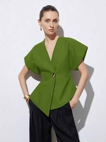 Chaqueta de mujer con cuello en V elegante, hombros anchos, bajo asimétrico, botones decorativos y mangas cortas, diseño minimalista y versátil para el uso diario - Verde - Ver 8