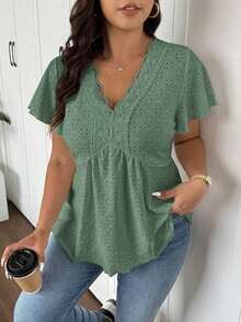 CosyJoli Camiseta de mujer de talla grande con cuello en V, parche de encaje y textura a rayas en forma de A - Verde 2 - Ver 5