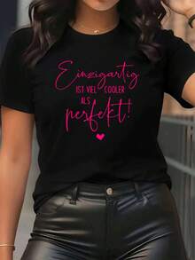 Short-Sleeved T-Shirt Made From A Unique Fabric, Designed For Restaurant Staff. It Features A Stylish Pink Print And Ensures Comfort And Durability. This Lightweight And Breathable Garment Is Perfect For Casual Wear And Everyday Activities. - 黑色 - 查看 1