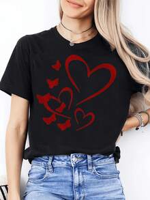 Red Hearts Intertwined With Butterflies Symbolizing Love, Freedom, And Positive Energy. Women's T-Shirt With A Modern Artistic Print And Romantic Touch, Ideal For Casual Moments. - 黑色 - 查看 7